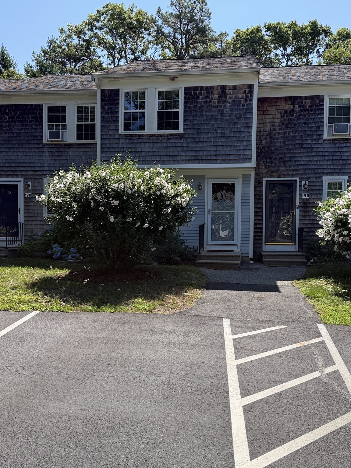 300 Falmouth Rd # 19c Property Photo 3