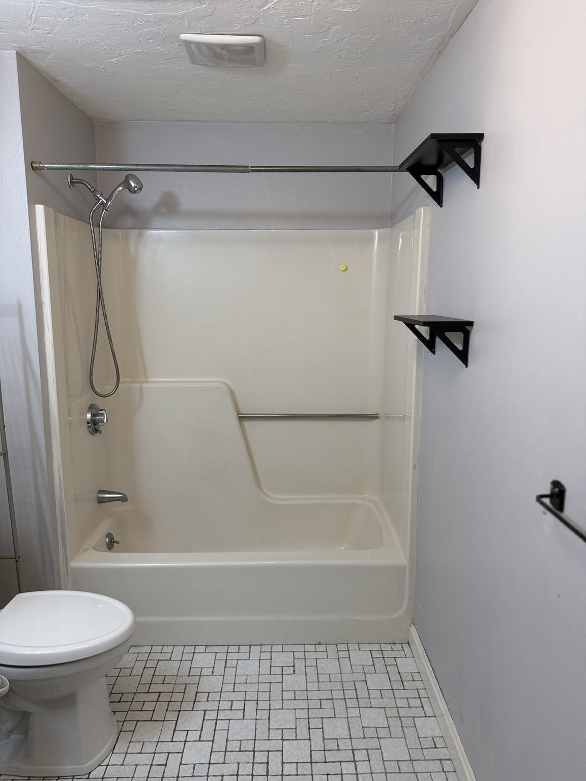 300 Falmouth Rd # 19c Property Photo 28
