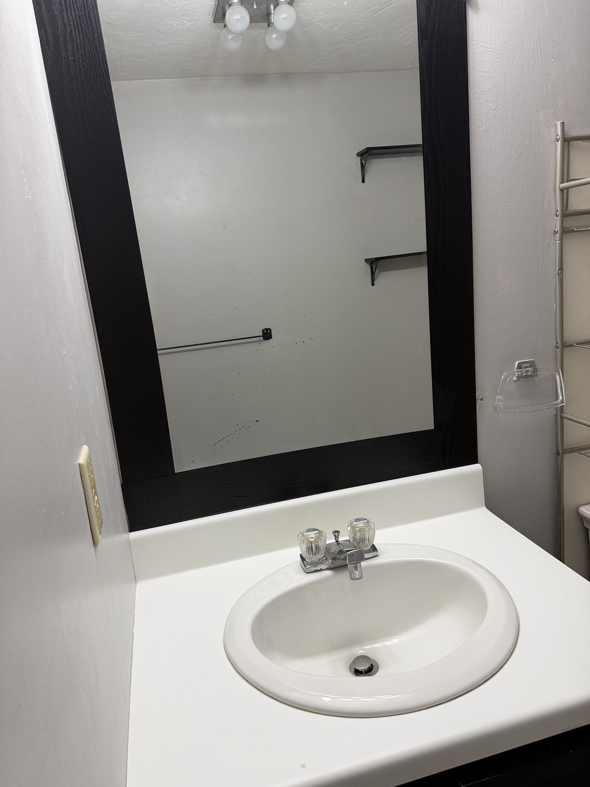 300 Falmouth Rd # 19c Property Photo 31