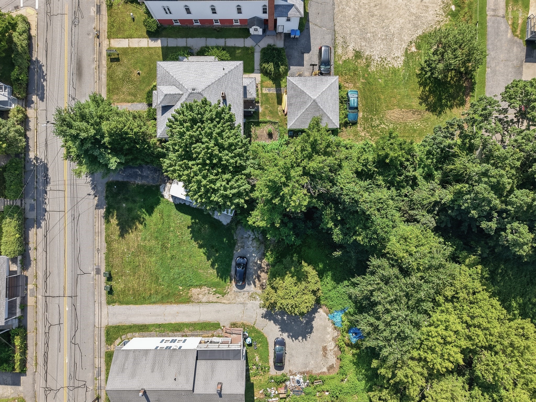 66 Lake Street Property Photo 4