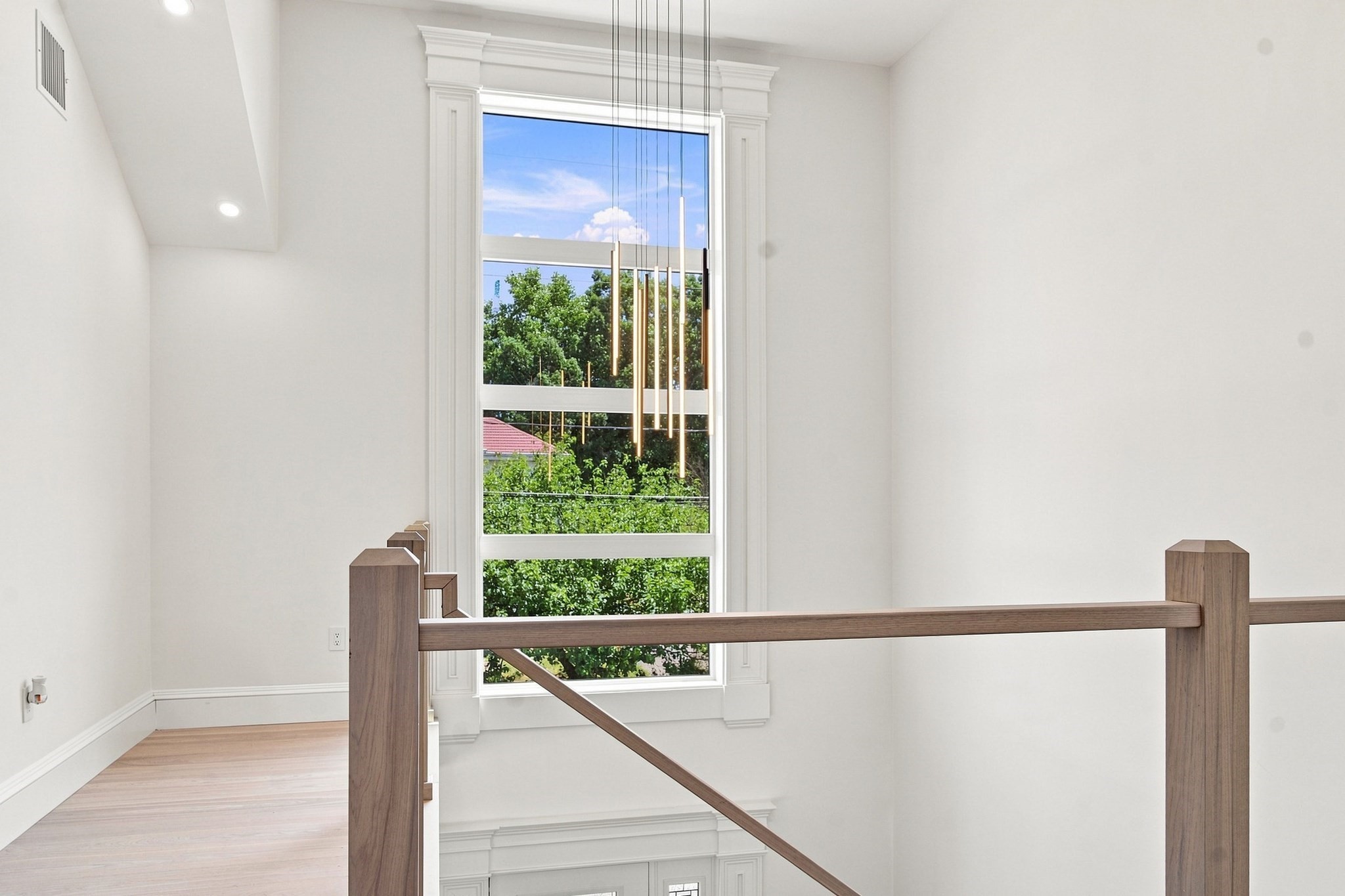 7 Breer St Property Photo 14