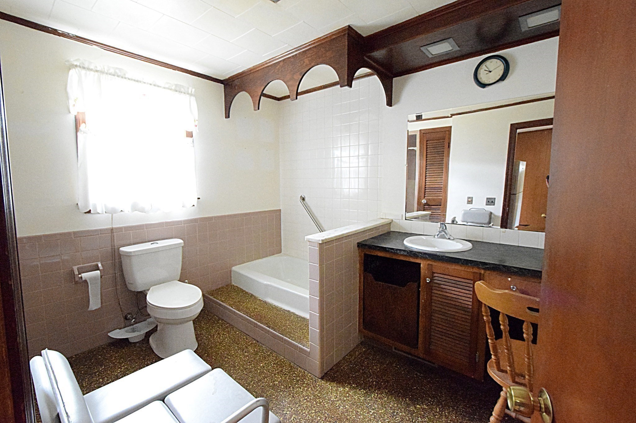 12 Presbrey Ct Property Photo 8