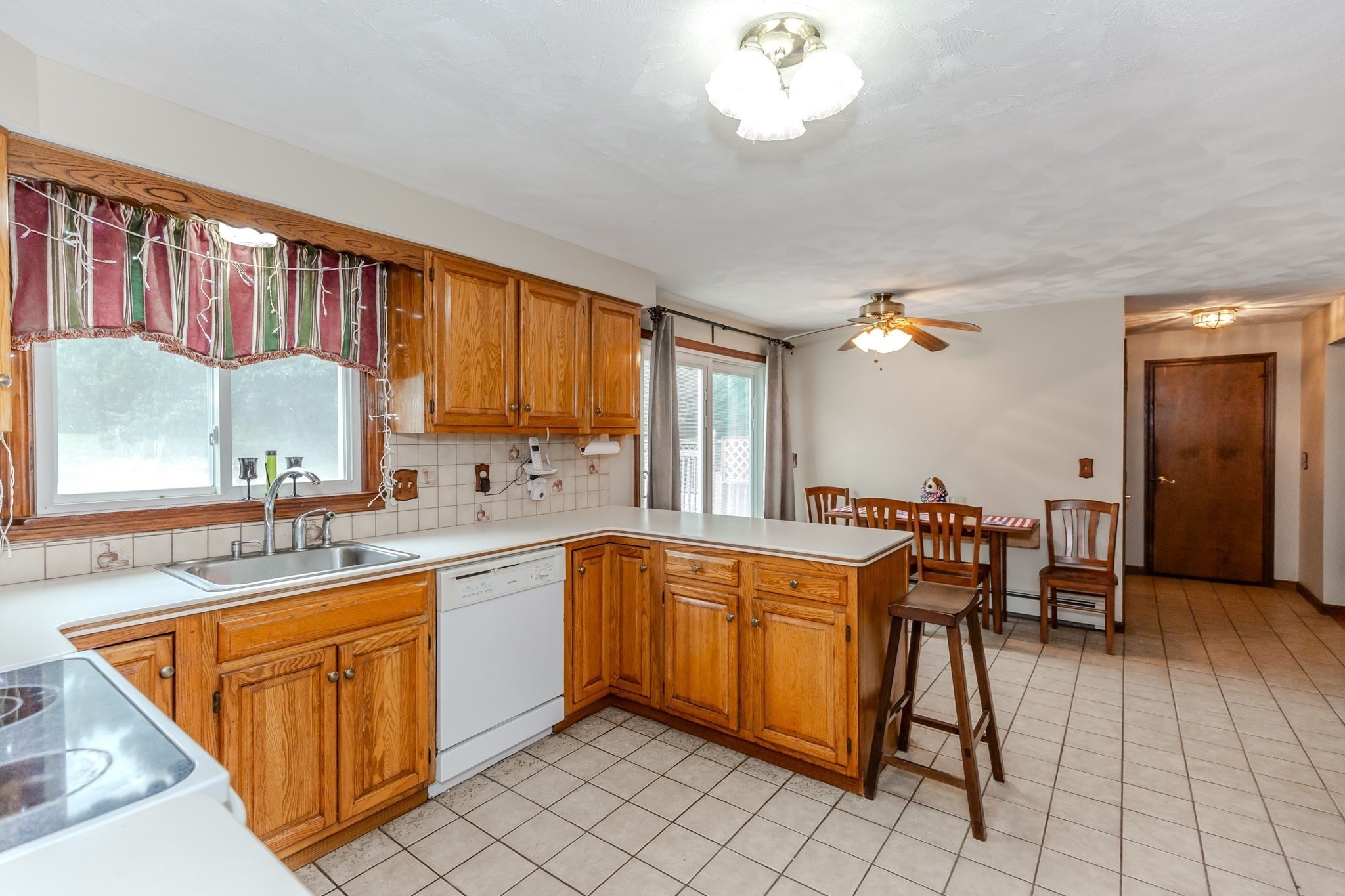 5 Spruce Street Property Photo 3