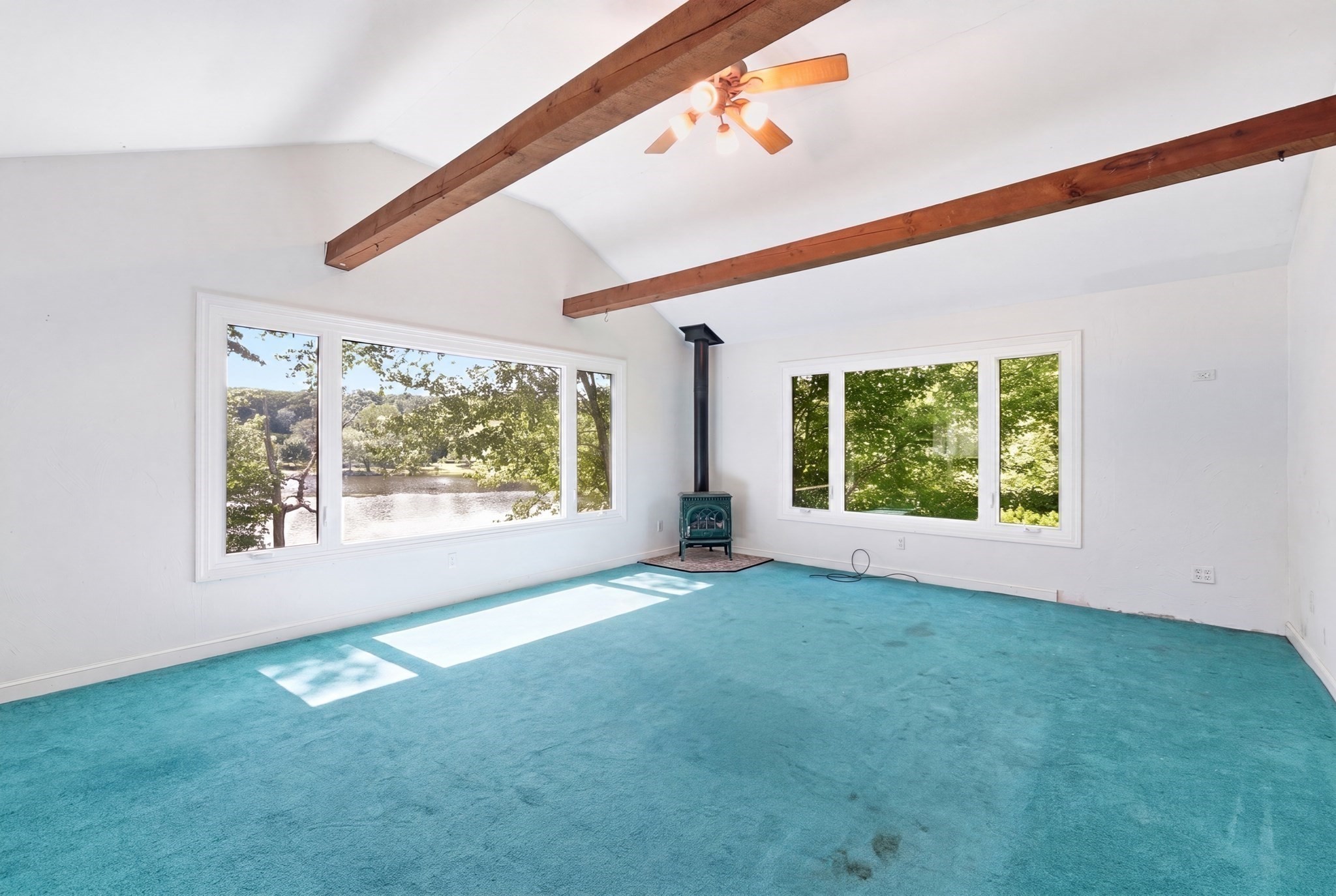 66 Pierce Rd Property Photo 14