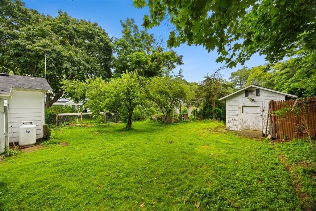 243 Bartlett Road Property Photo 14