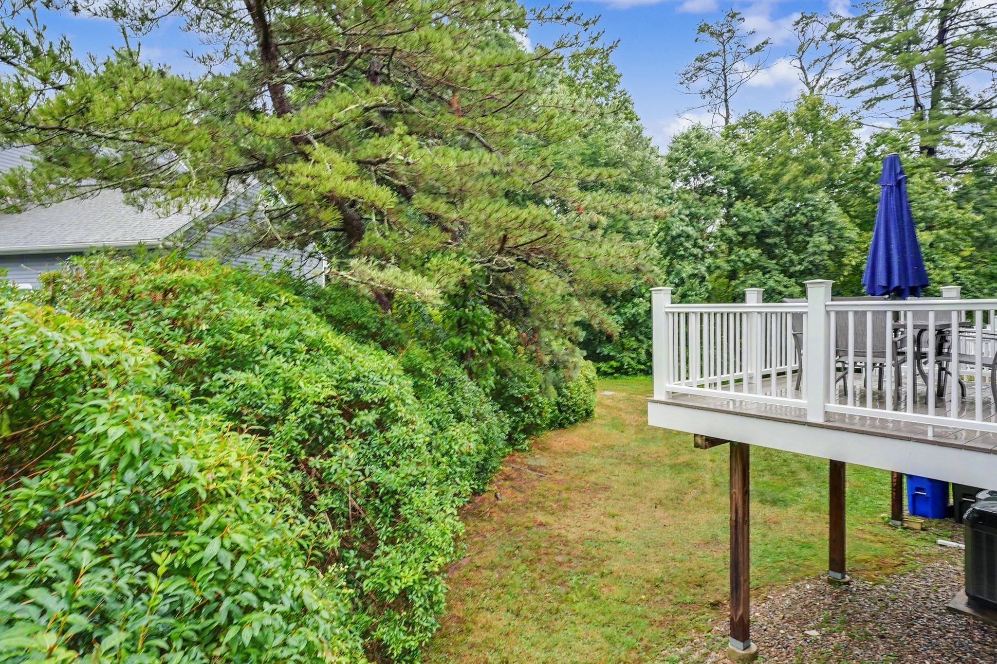 42 Laurelwood Drive # 42 Property Photo 7