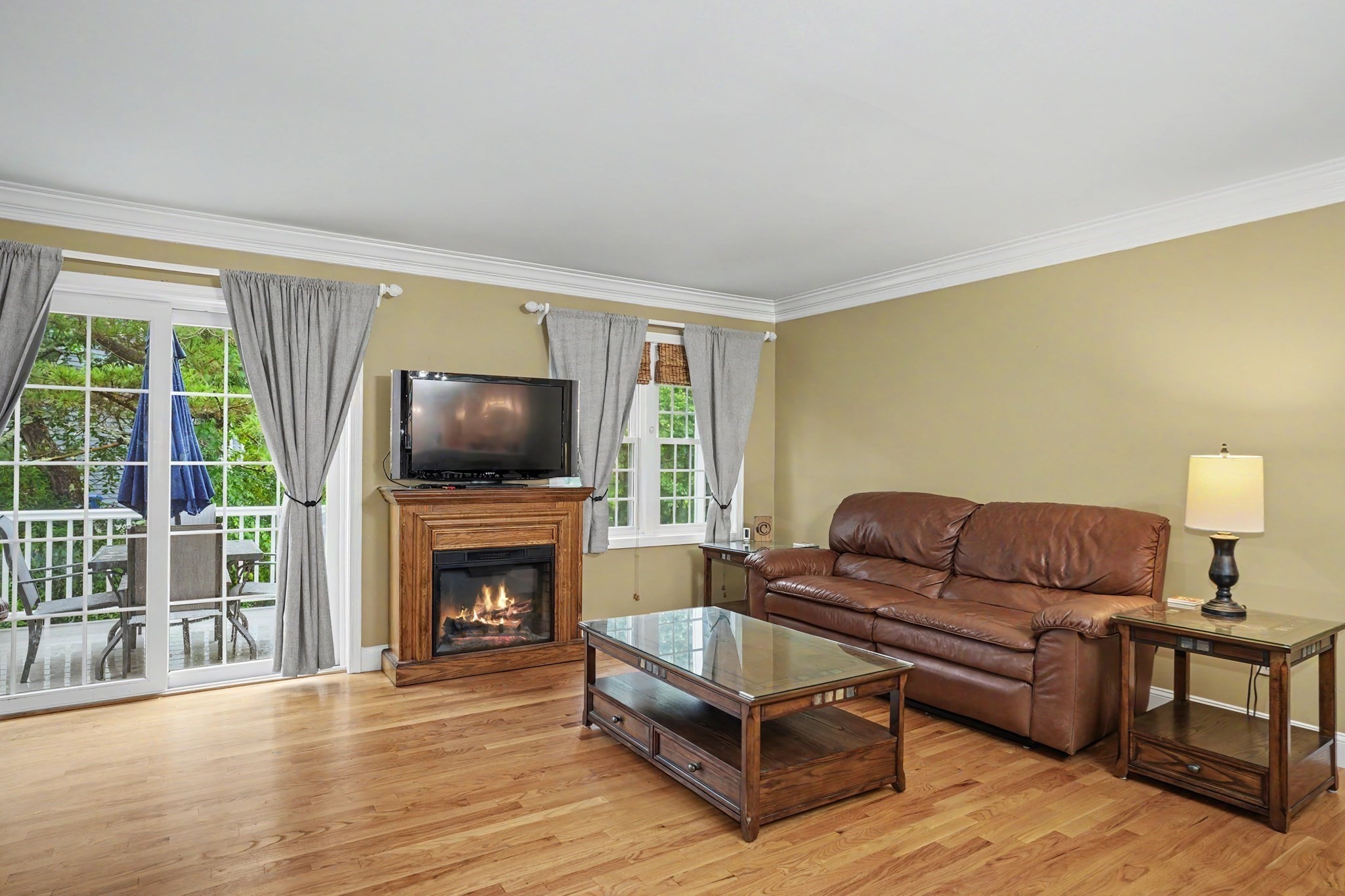 42 Laurelwood Drive # 42 Property Photo 16