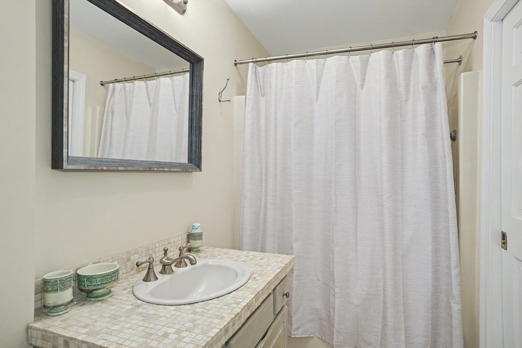 42 Laurelwood Drive # 42 Property Photo 33