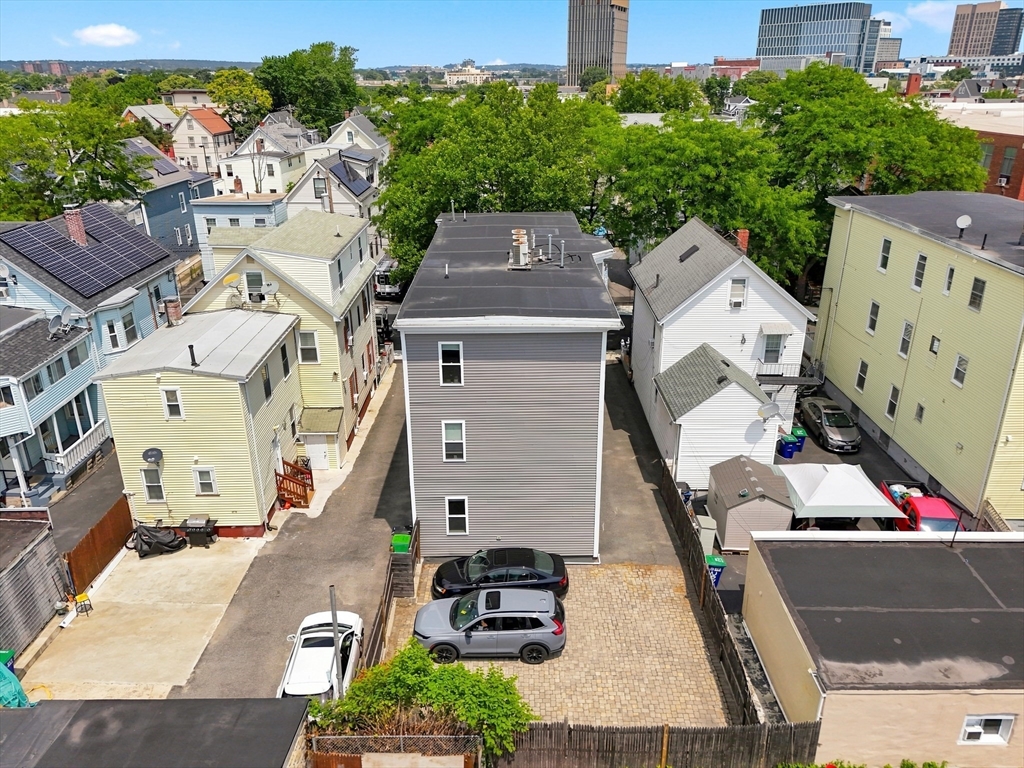 22 Otis St # 1 Property Photo 31