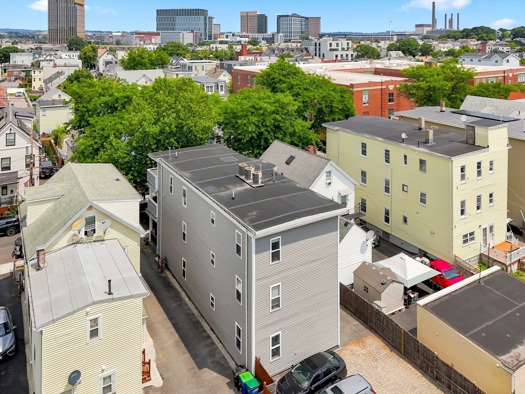 22 Otis St # 1 Property Photo 32