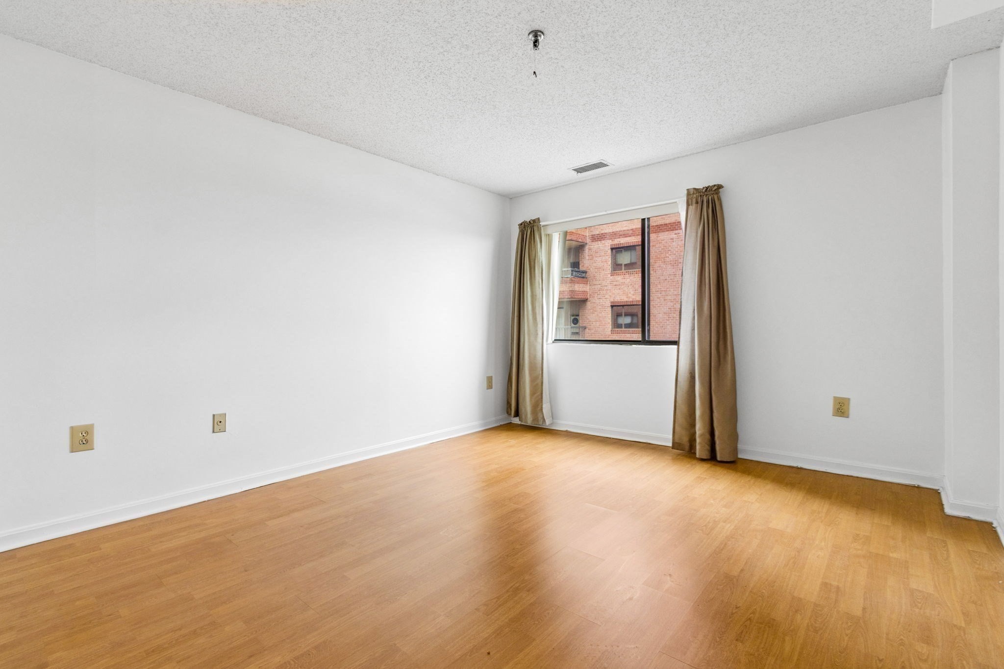 3920 Mystic Valley Parkway # 709 Property Photo 15