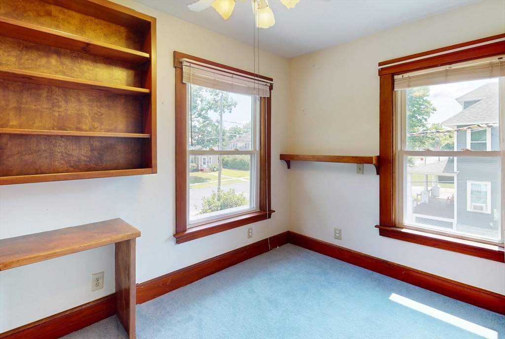 4 Davis St Property Photo 17