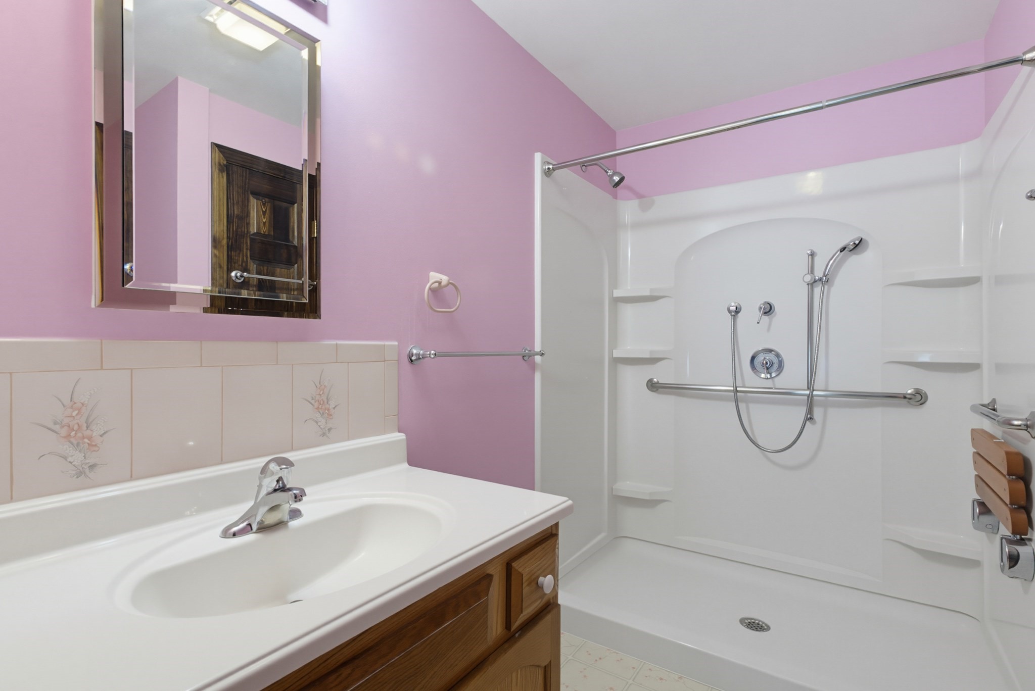 110 Colonial Road Property Photo 20