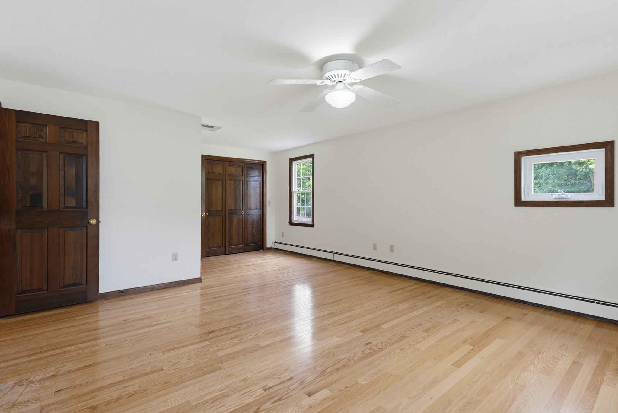 110 Colonial Road Property Photo 22