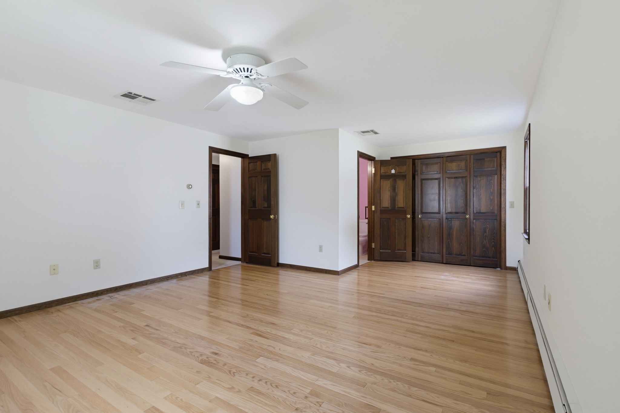 110 Colonial Road Property Photo 23
