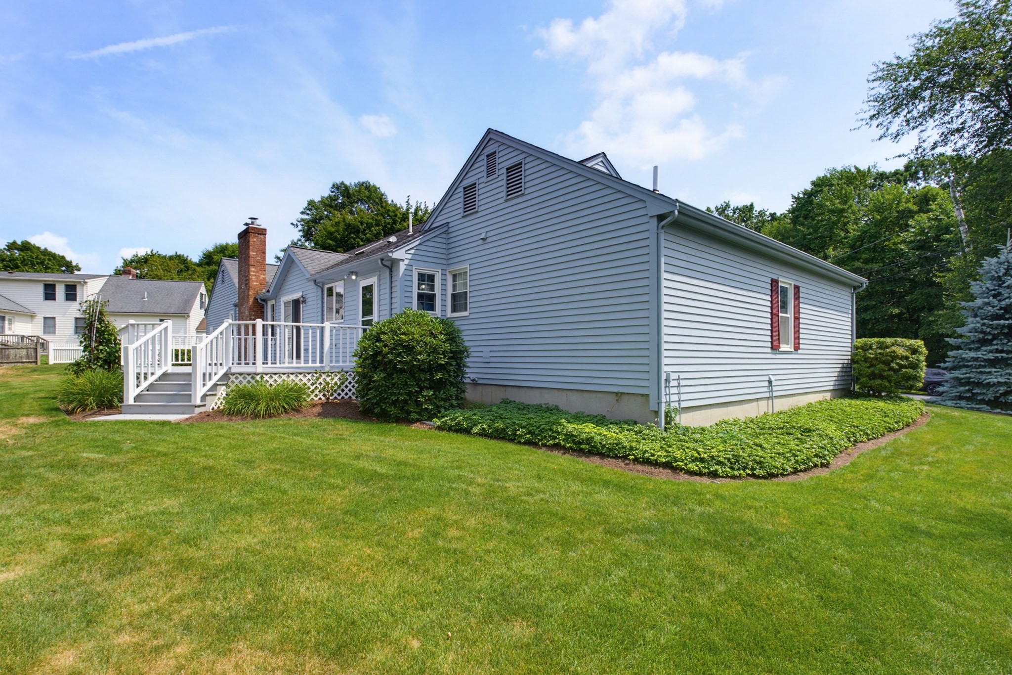 110 Colonial Road Property Photo 35