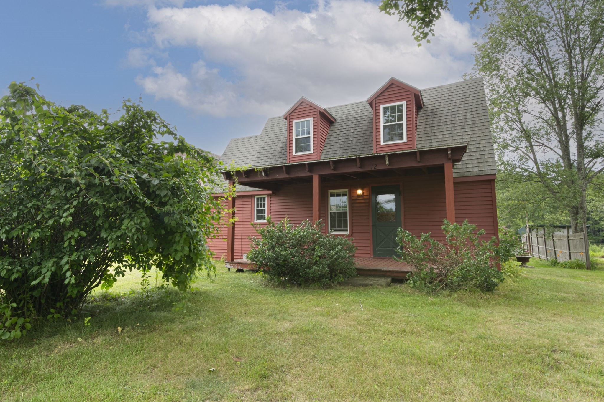 12 Fairground Rd Property Photo 2
