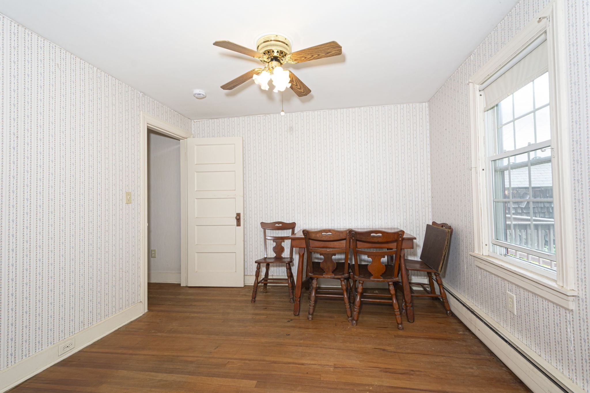 12 Fairground Rd Property Photo 14