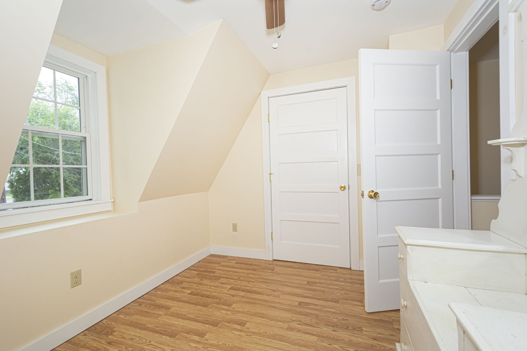 12 Fairground Rd Property Photo 17