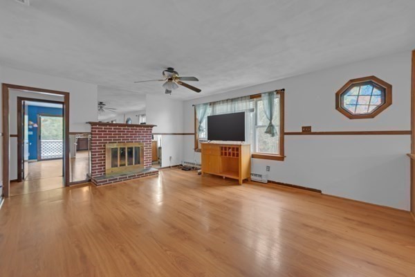 21 N Steele St Property Photo 14