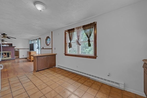 21 N Steele St Property Photo 19