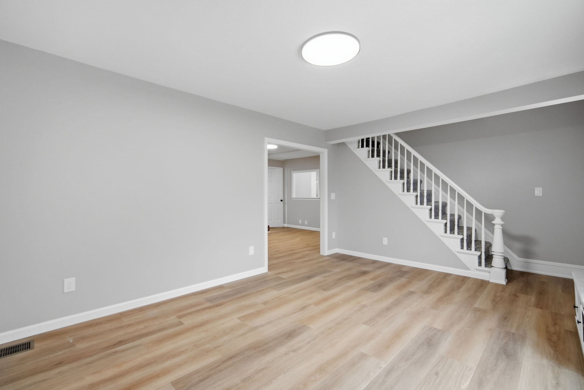 55 Fuller St Property Photo 23