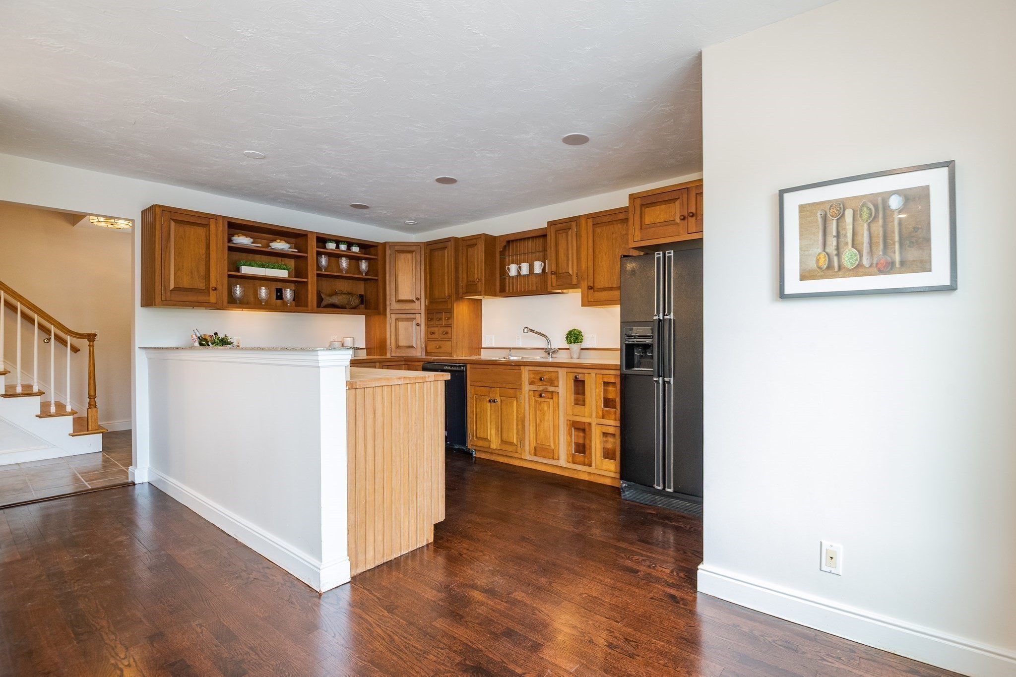 48 County St Property Photo 8