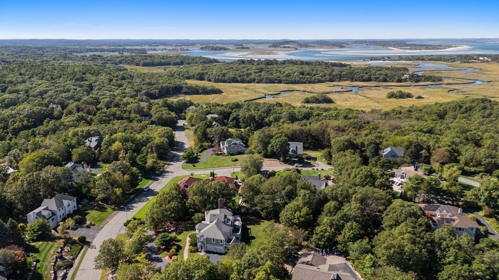 7 Sea Fox Lane Property Photo 4