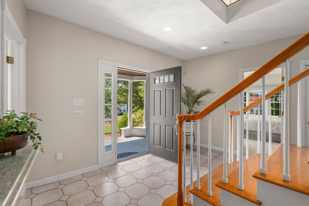 7 Sea Fox Lane Property Photo 7