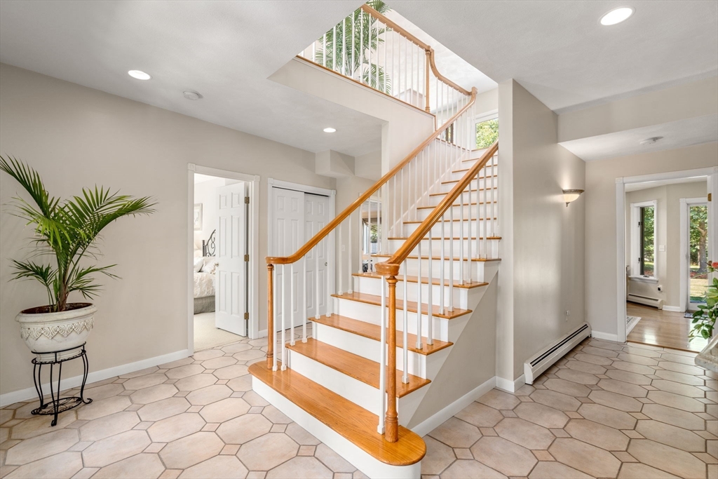 7 Sea Fox Lane Property Photo 8