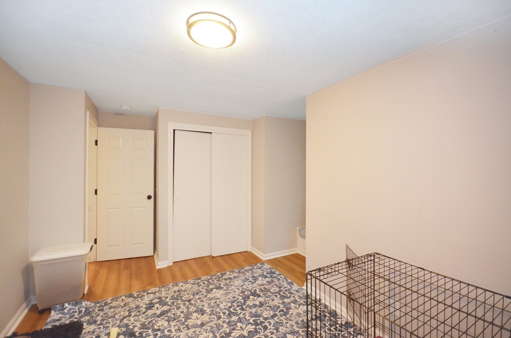57 Quaker St Property Photo 26