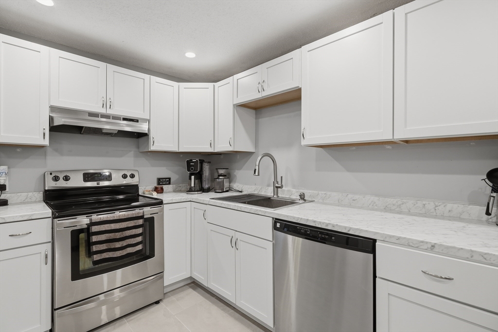 172 Ayer Road # A Property Photo 4