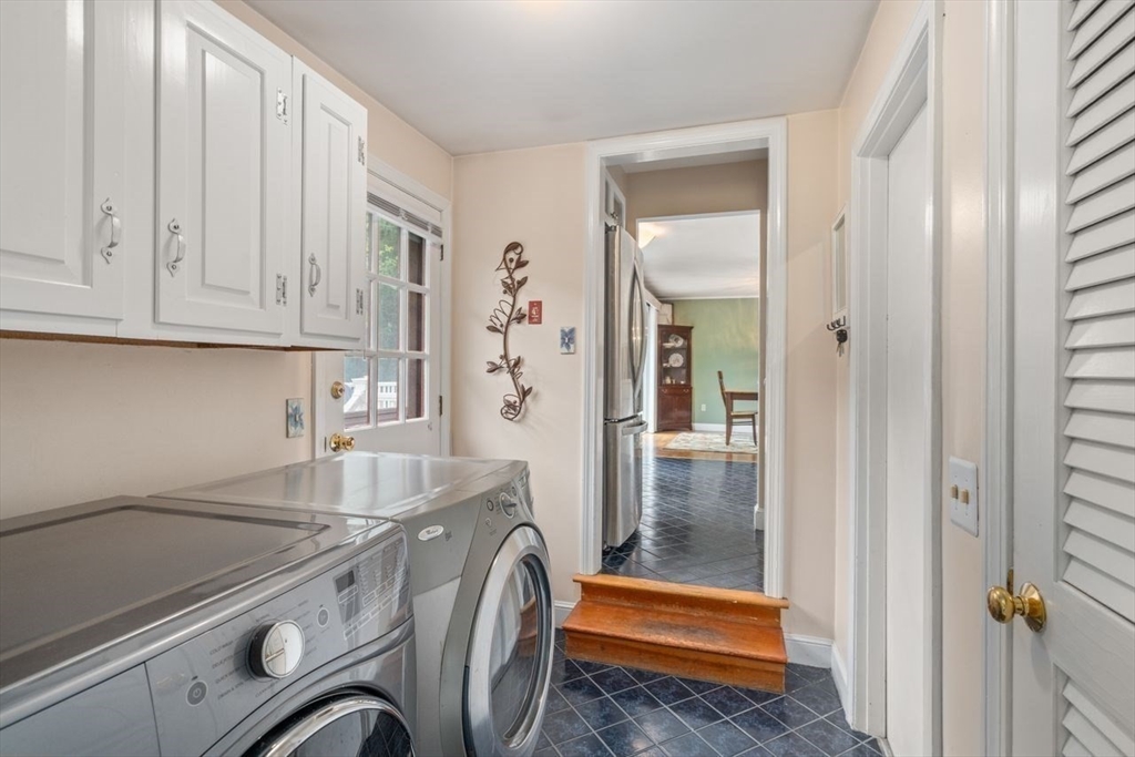 96 Birchwood Dr Property Photo 17