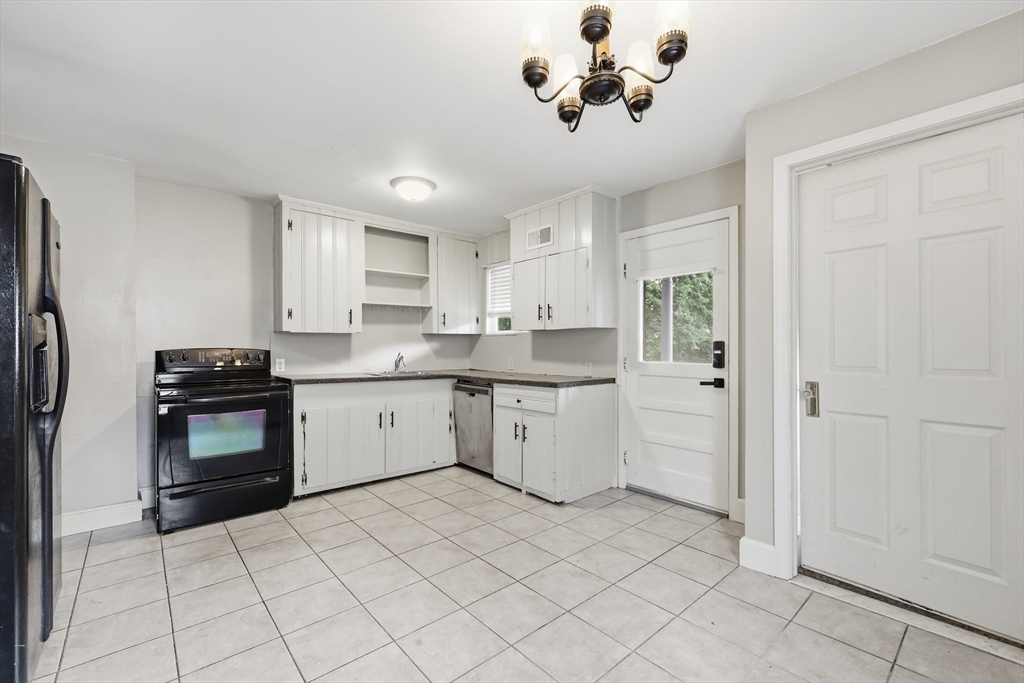 77-79 Firglade Avenue Property Photo 35
