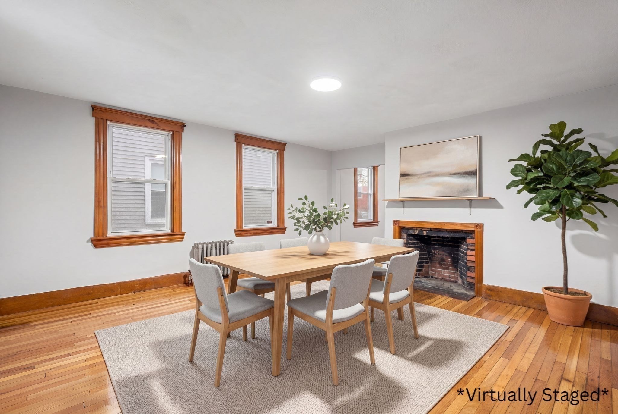 13 Oxford St Property Photo 9
