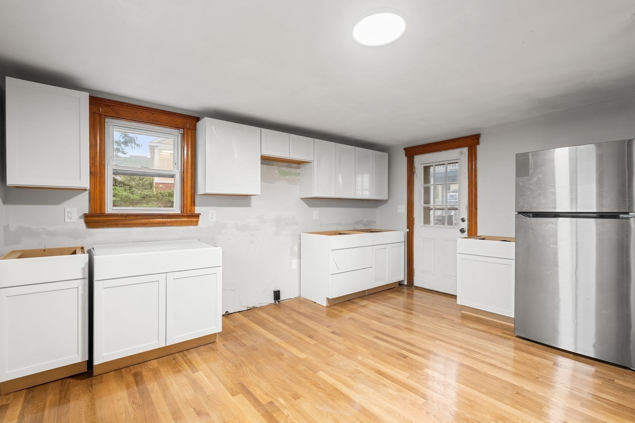 13 Oxford St Property Photo 15
