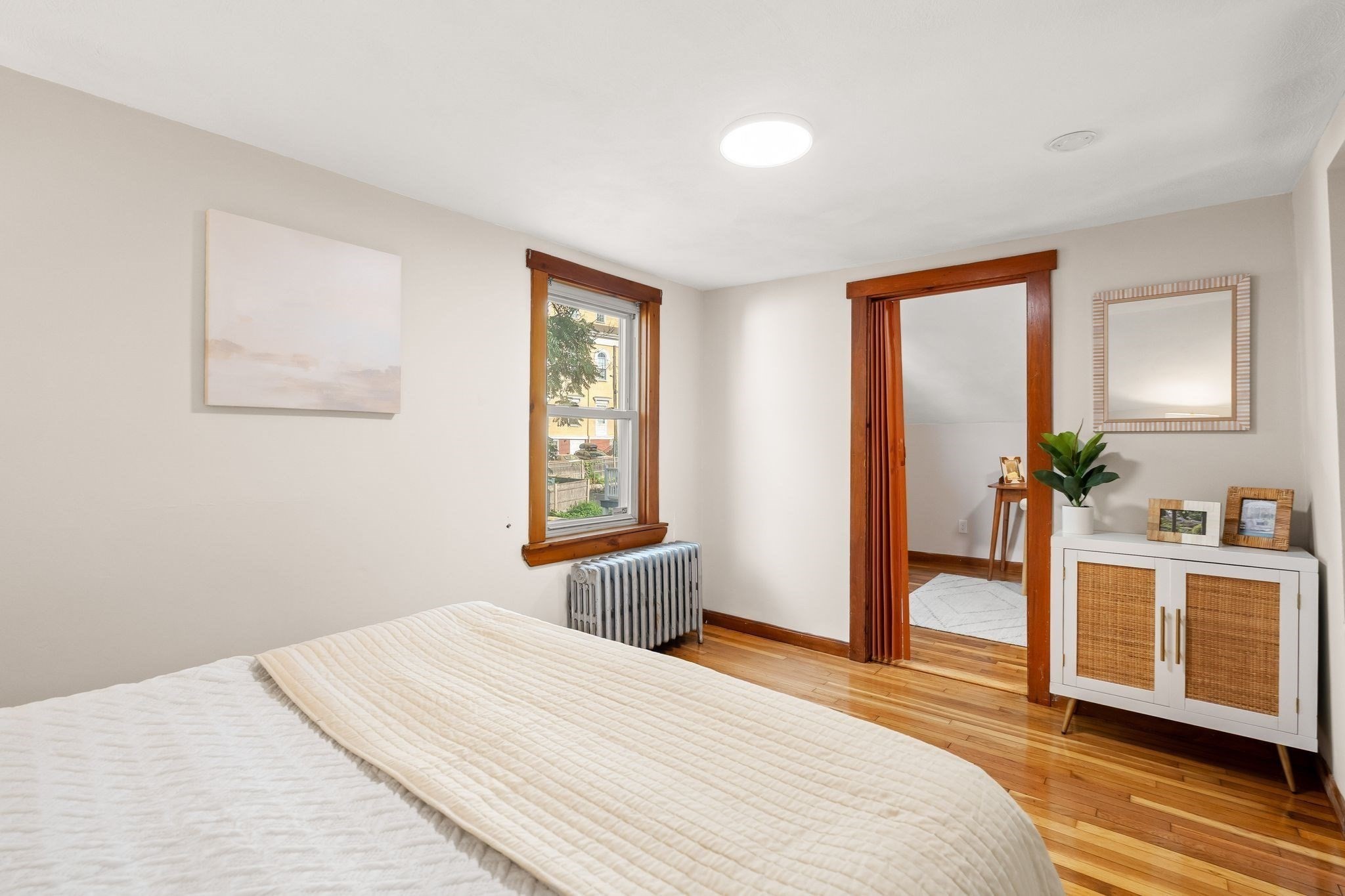 13 Oxford St Property Photo 18
