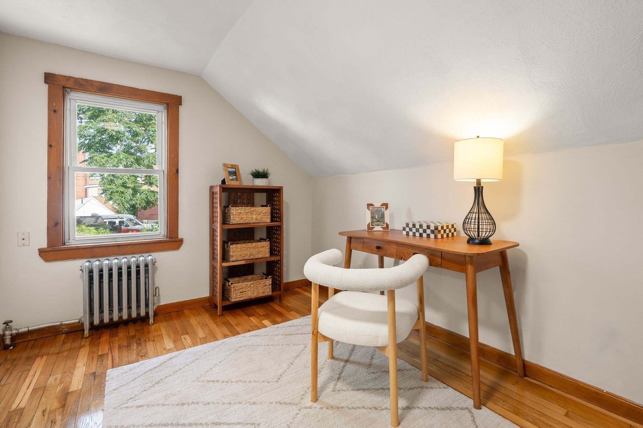 13 Oxford St Property Photo 19