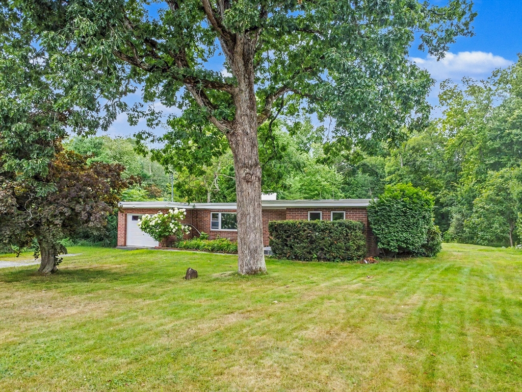 197 River Road Property Photo 3