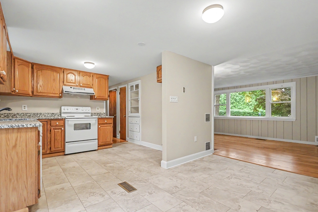 197 River Road Property Photo 7