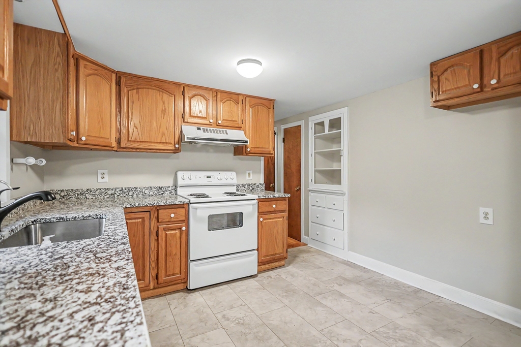 197 River Road Property Photo 11