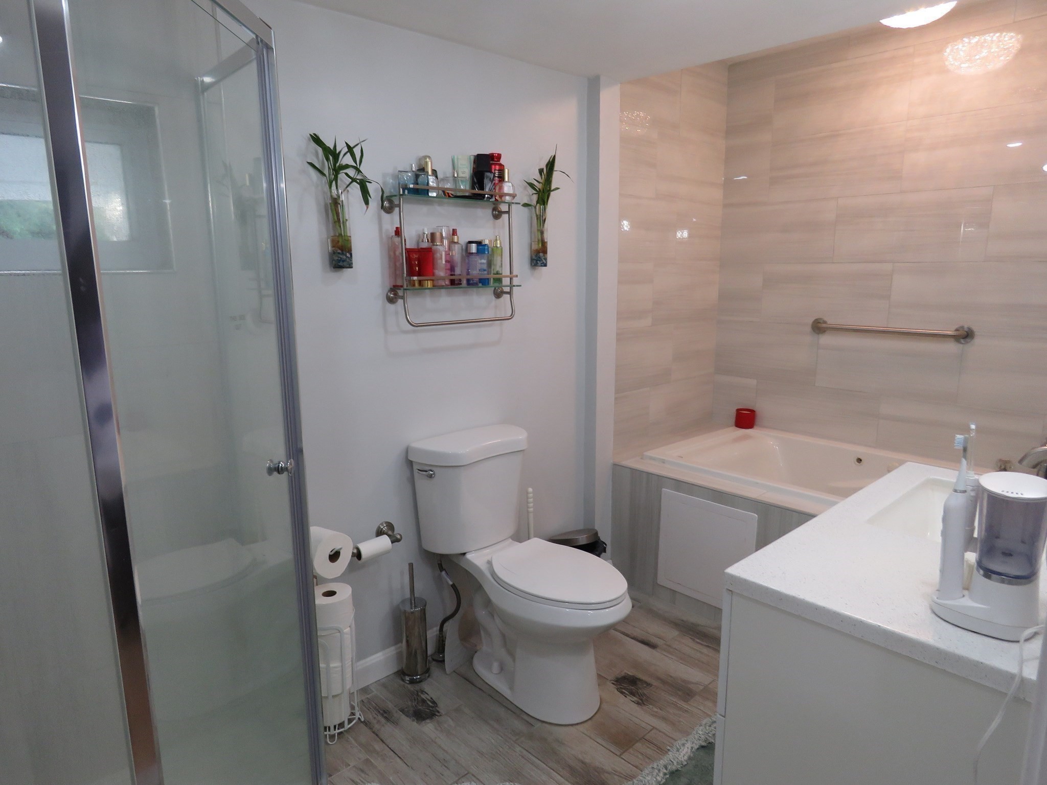 89 N High Street Property Photo 17