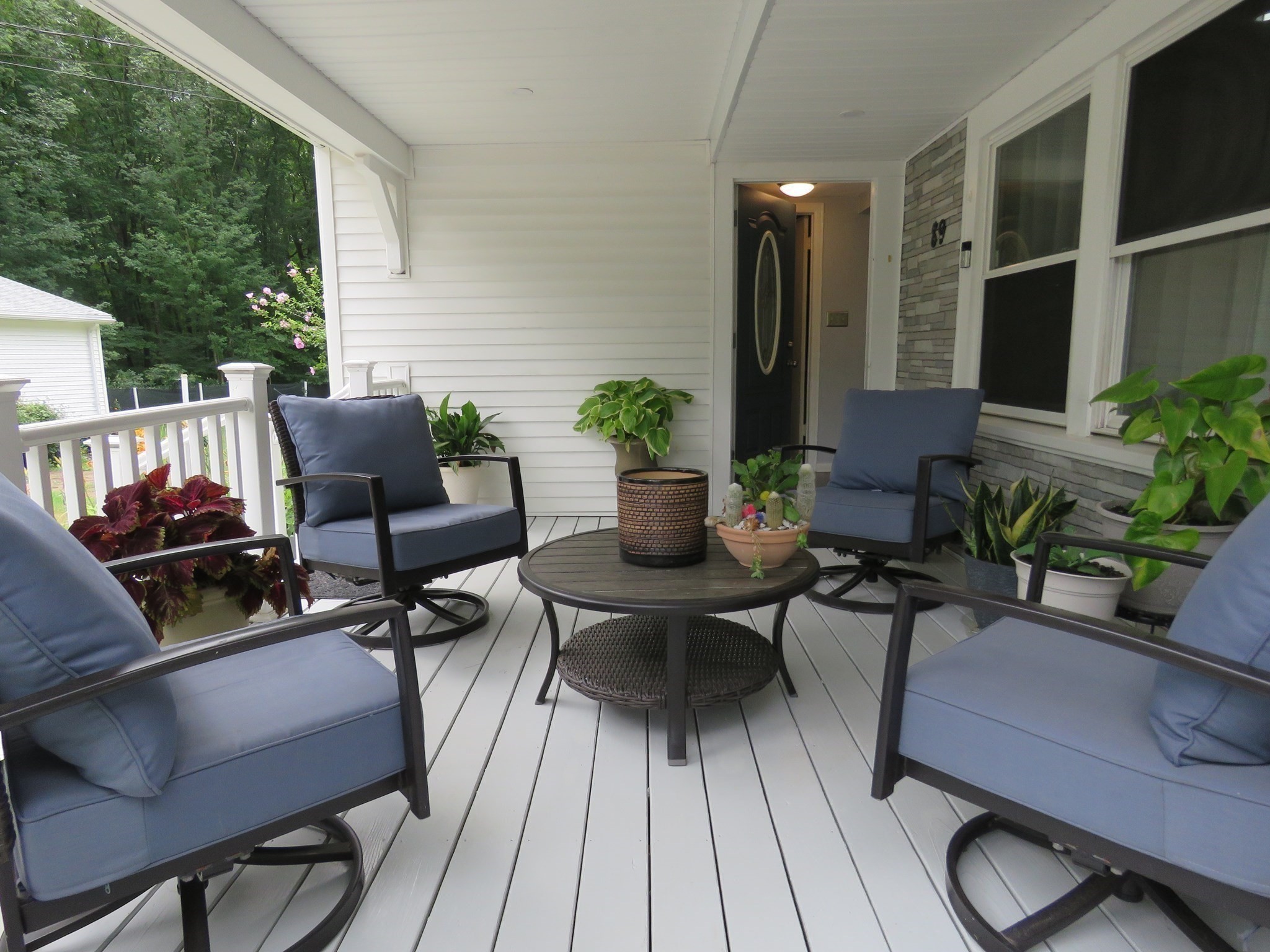 89 N High Street Property Photo 22