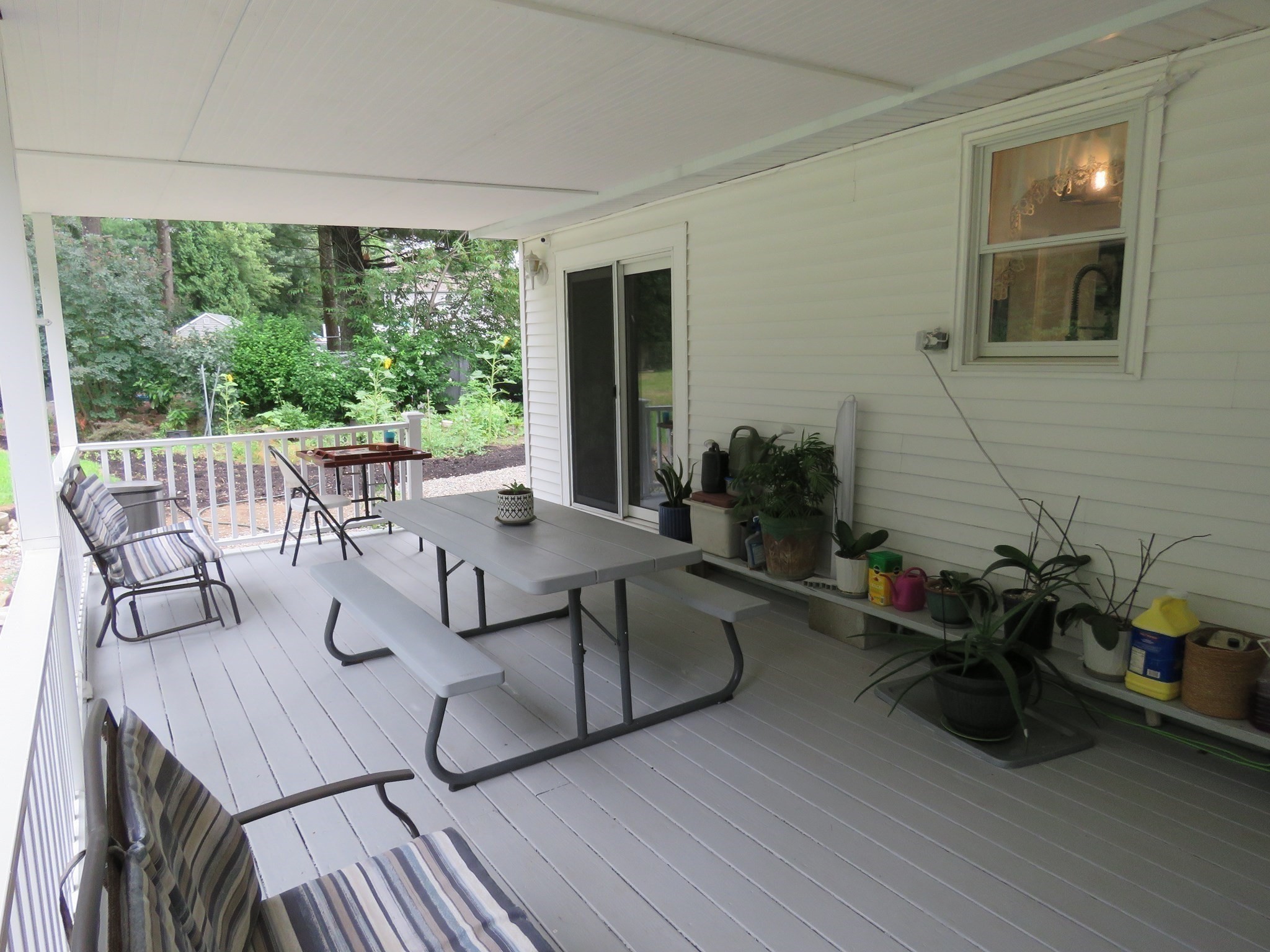 89 N High Street Property Photo 24