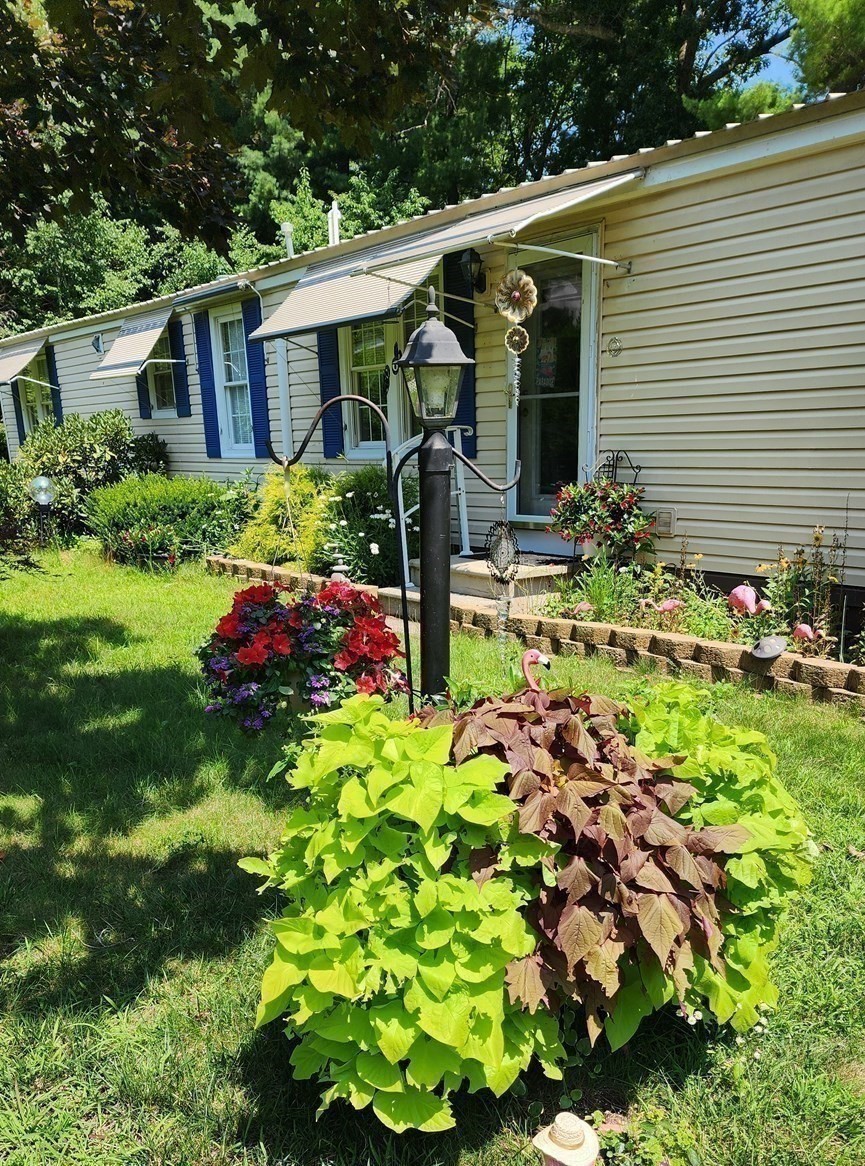 281 Chauncey Walker St Avenue A # 26 Property Photo 13