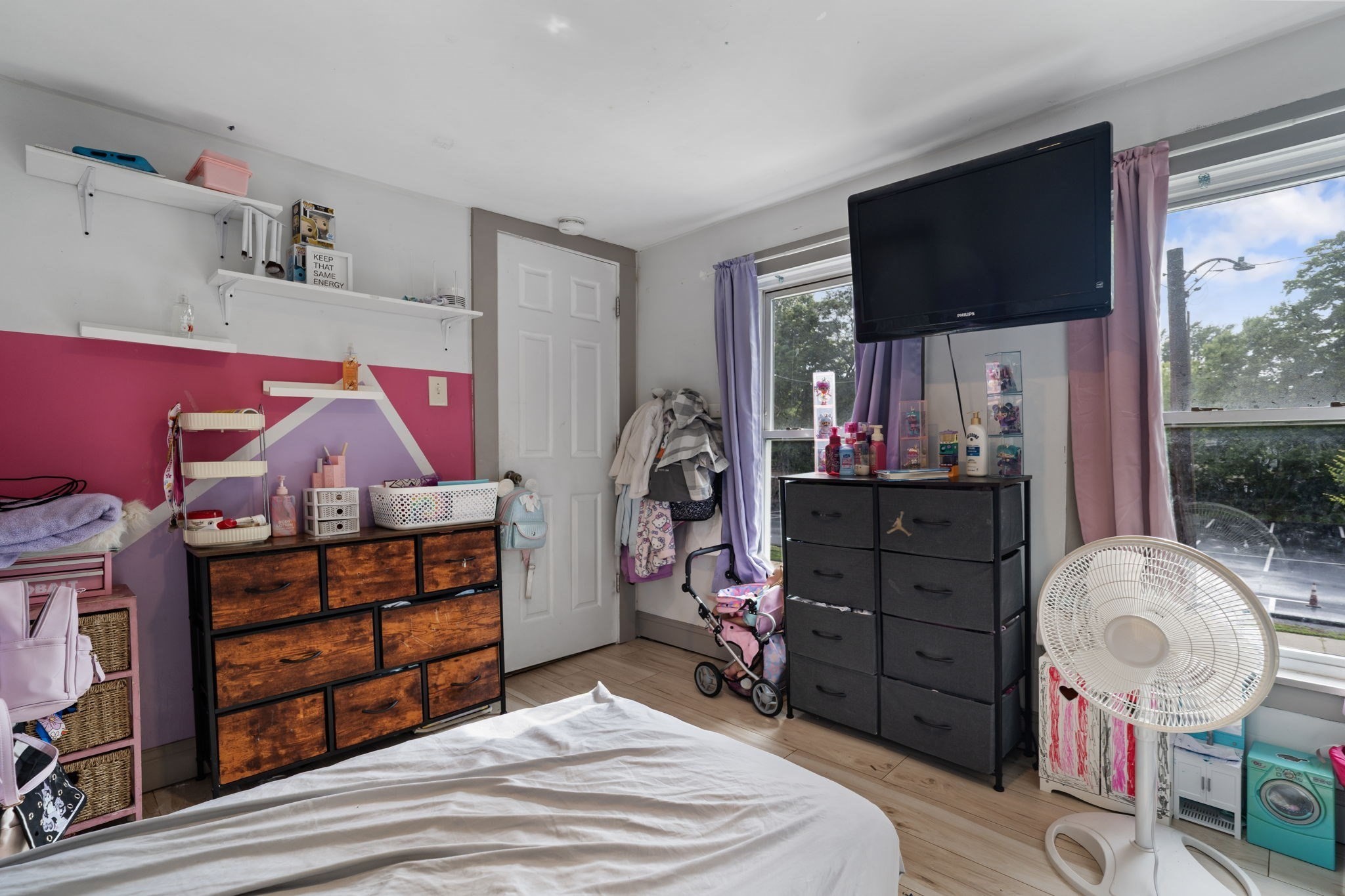 19 Suffolk St Property Photo 20