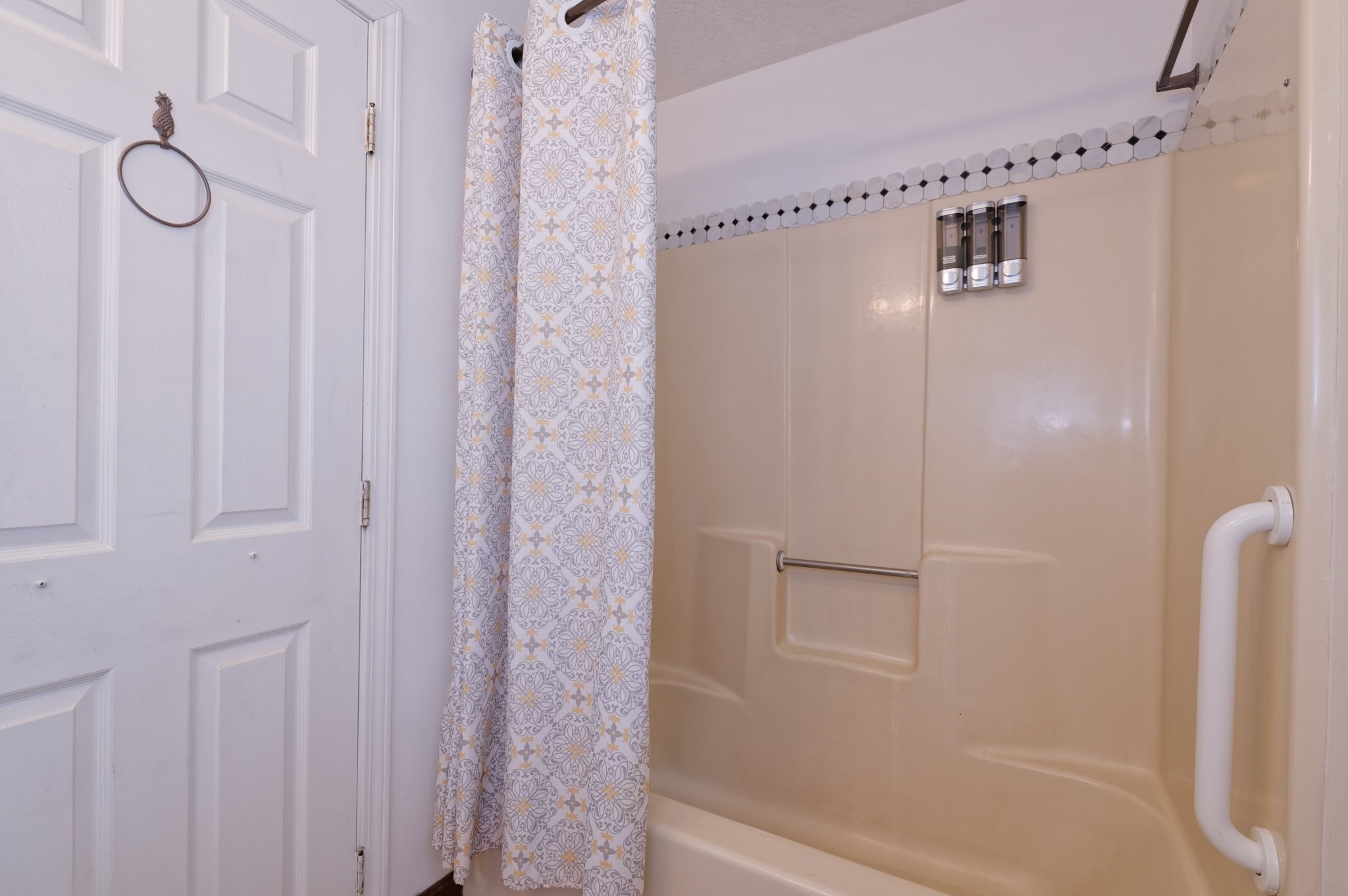41 West St # 41 Property Photo 19