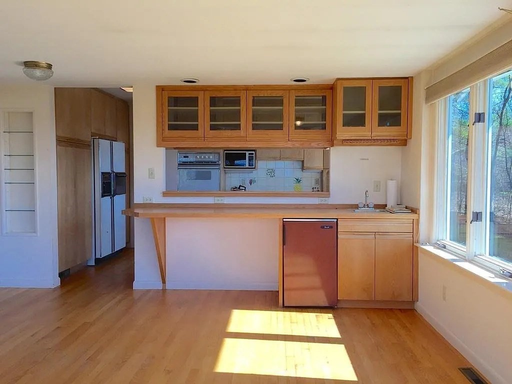 61 Arnold Rd Property Photo 11