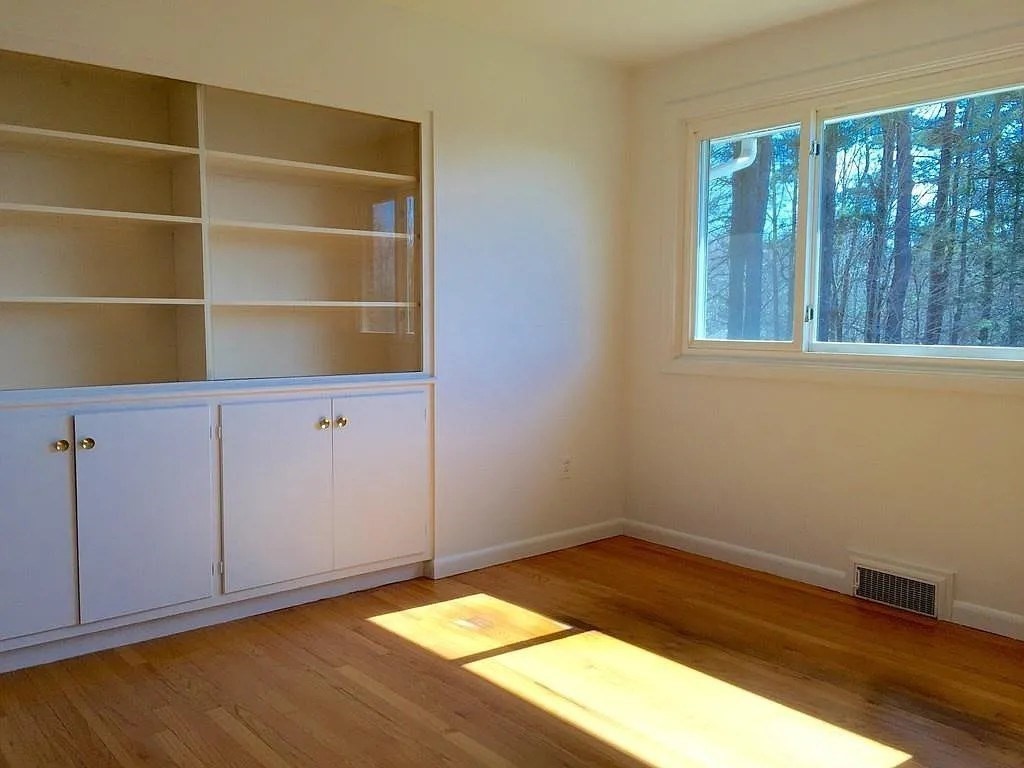 61 Arnold Rd Property Photo 14