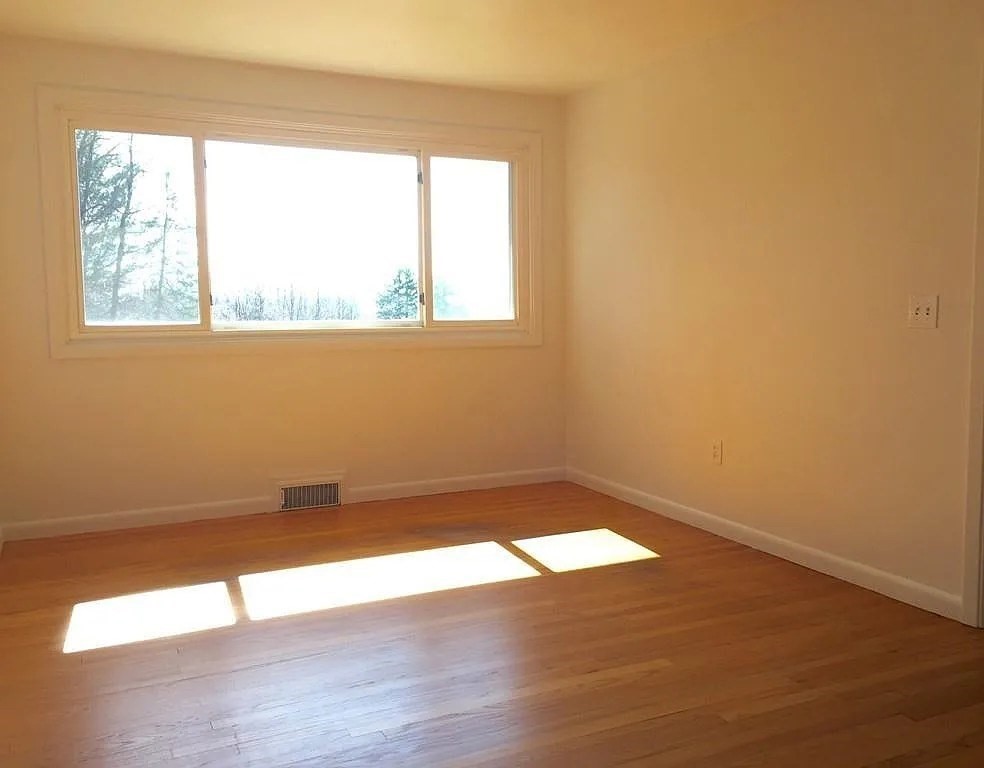 61 Arnold Rd Property Photo 15